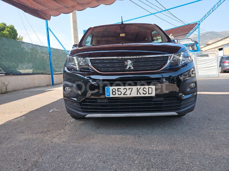 Usado Peugeot Rifter Allure 130 CV (95 kW) 2018 Negro Monovolumen