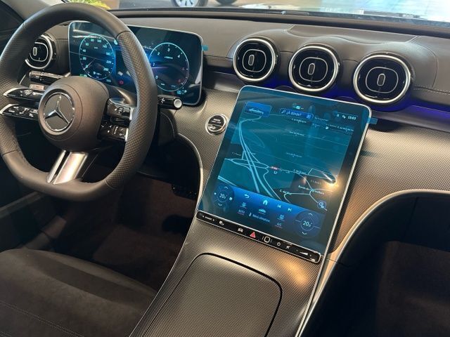 Nuevo Mercedes C200 163 CV (119 kW) 2025 Negro Berlina