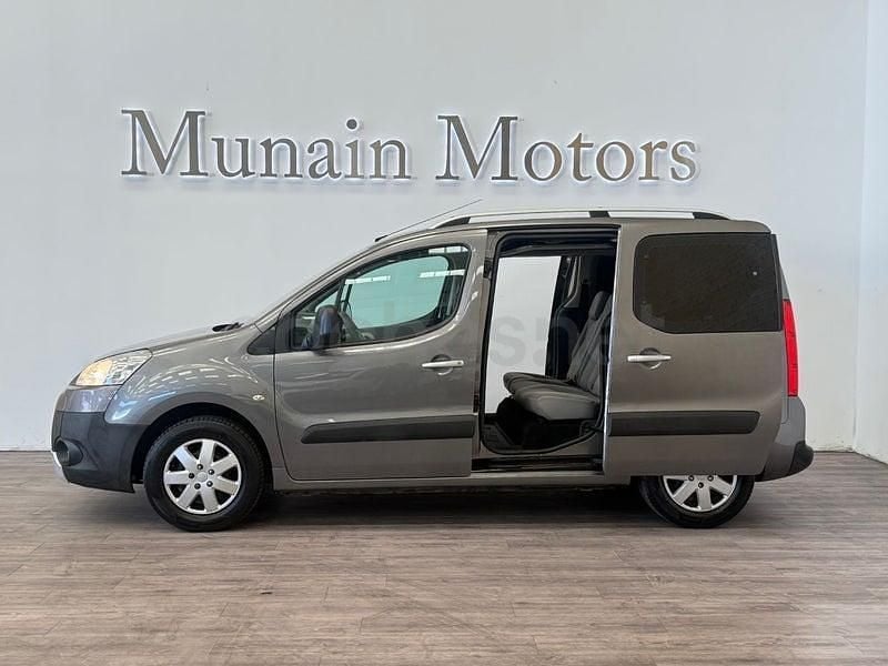 Usado Peugeot Partner Tepee Premium 110 CV (80 kW) 2009 Gris / plata Monovolumen