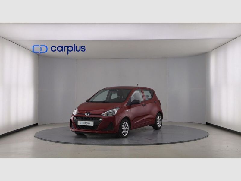 Passion red (mica) Usado 2017 Hyundai i10 Utilitario | 9490 € (Precio justo) - Imagen 1/4