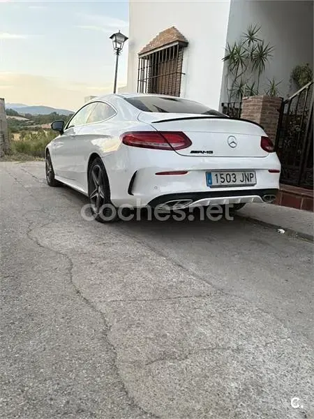 Usado Mercedes C220 170 CV (125 kW) 2016 Blanco Coupe