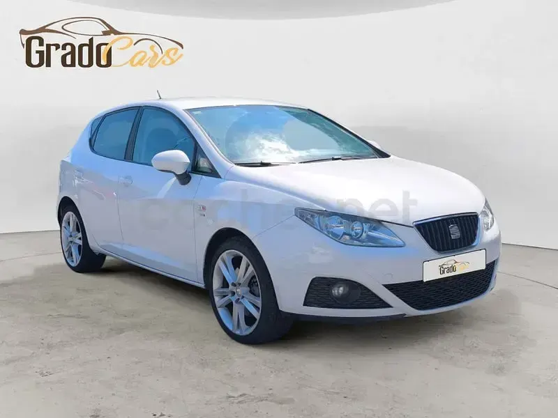 Usado Seat Ibiza 105 CV (77 kW) 2009 Blanco Berlina