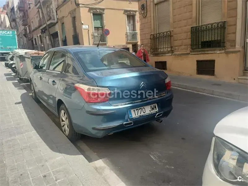 Usado Citroën C-Elysee I PureTech 82 CV (60 kW) 2016 Azul Berlina