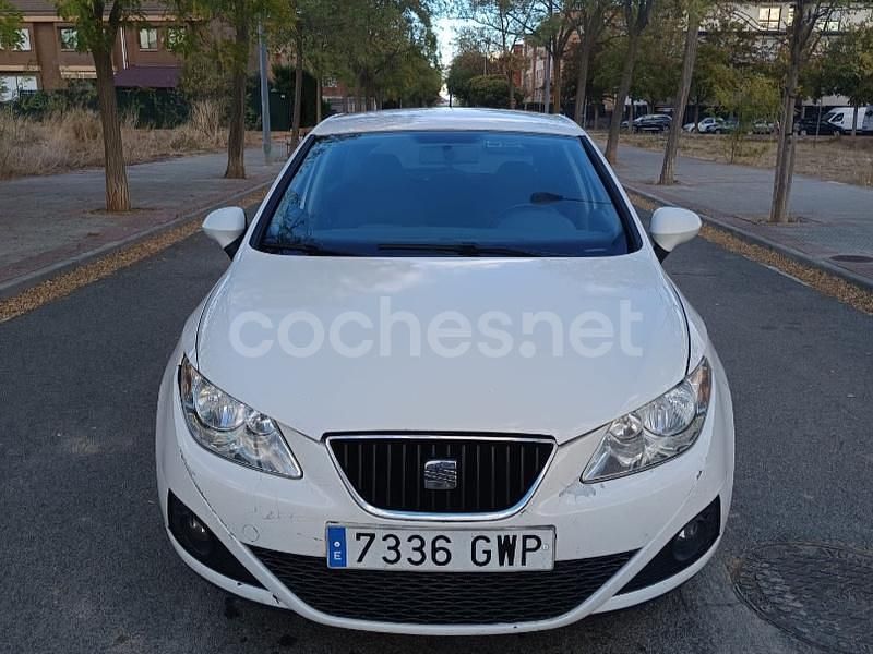 Usado Seat Ibiza Style 105 CV (77 kW) 2010 Blanco Berlina