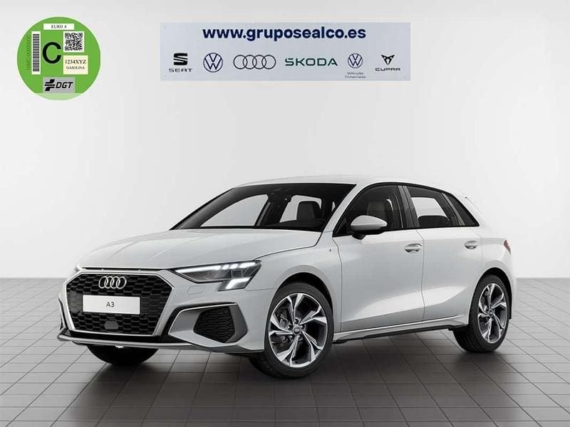 Usado Audi A3 Sportback S-Line 116 CV (85 kW) 2023 Blanco Utilitario