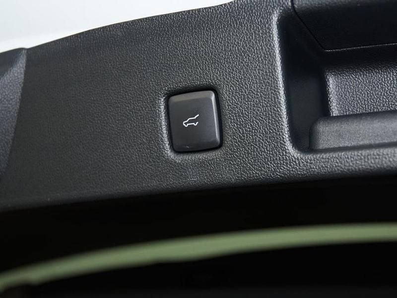 Usado Ford Kuga ST-Line X 150 CV (110 kW) 2026 Gris SUV