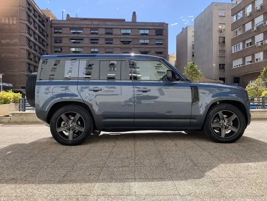 Usado Land Rover Defender SE 249 CV (183 kW) 2022 Azul SUV