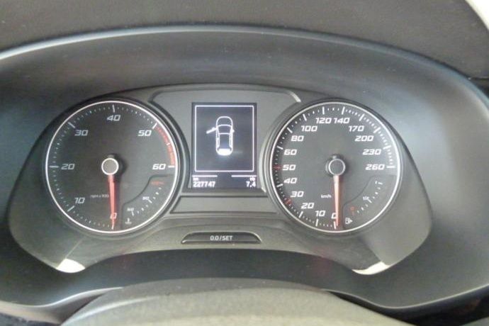 Usado Seat Leon ST Style 105 HP (77 kW) 2015 Branco Carrinha