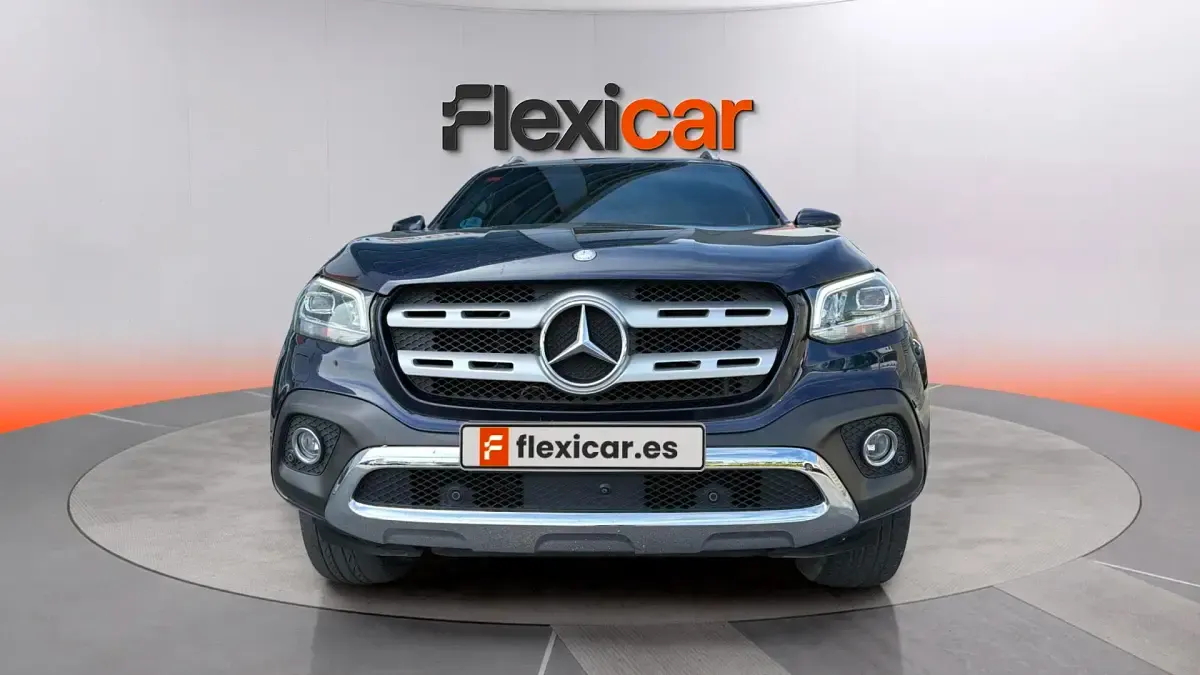 Usado Mercedes X250 190 CV (139 kW) 2020 Azul Pickup/Camioneta