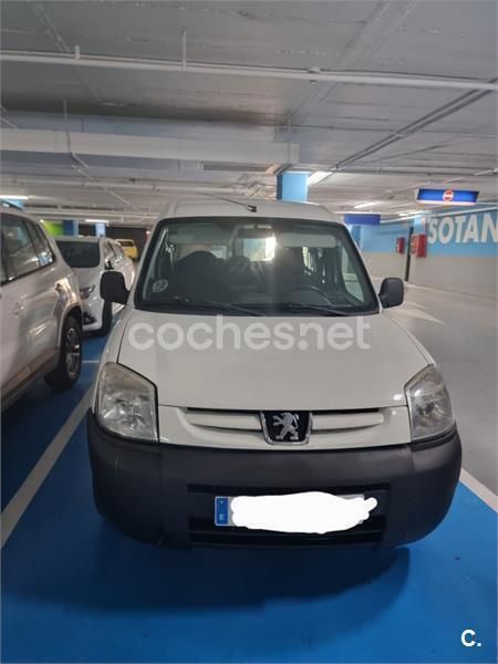 Blanco Usado 2010 Peugeot Partner Monovolumen | 4500 € - Imagen 1/4