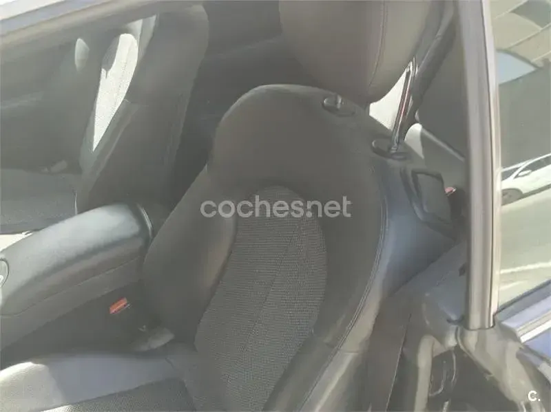 Usado Mercedes CLK200 Avantgarde 163 CV (119 kW) 2008 Negro Coupe