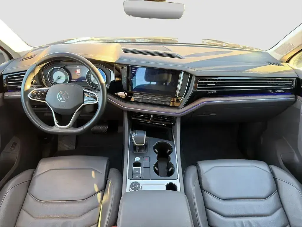 Usado VW Touareg Atmosphere 231 CV (169 kW) 2022 Azul SUV