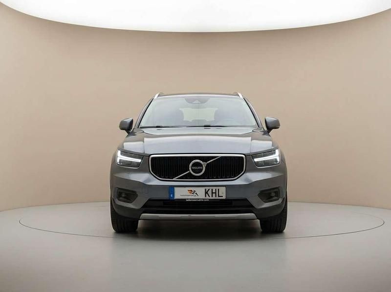 Usado Volvo XC40 190 CV (139 kW) 2018 Gris SUV