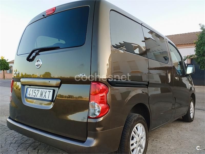 Usado Nissan Evalia 110 CV (80 kW) 2016 Marrón Monovolumen