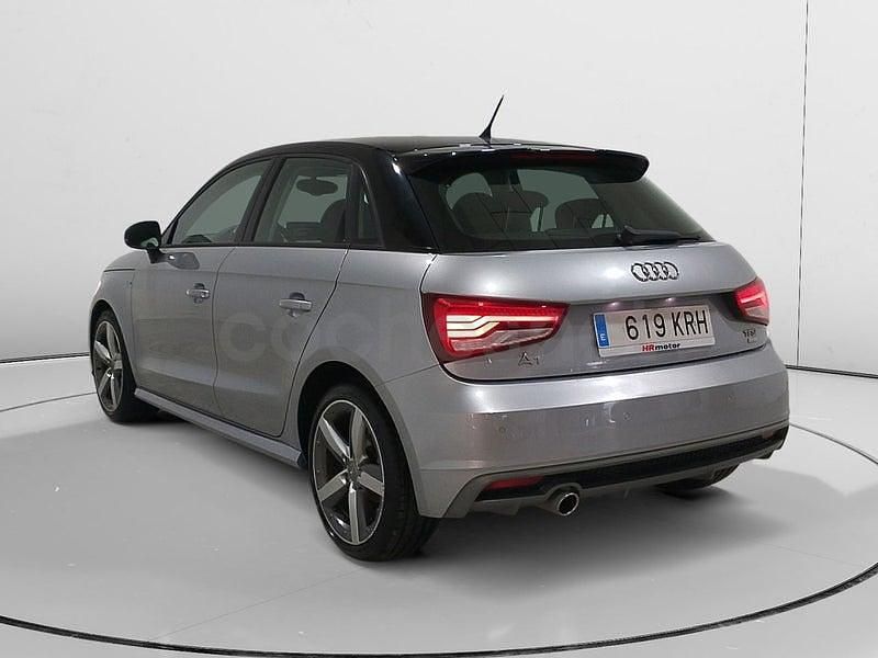 Usado Audi A1 Sportback S-Line 116 CV (85 kW) 2018 Gris / plata Utilitario