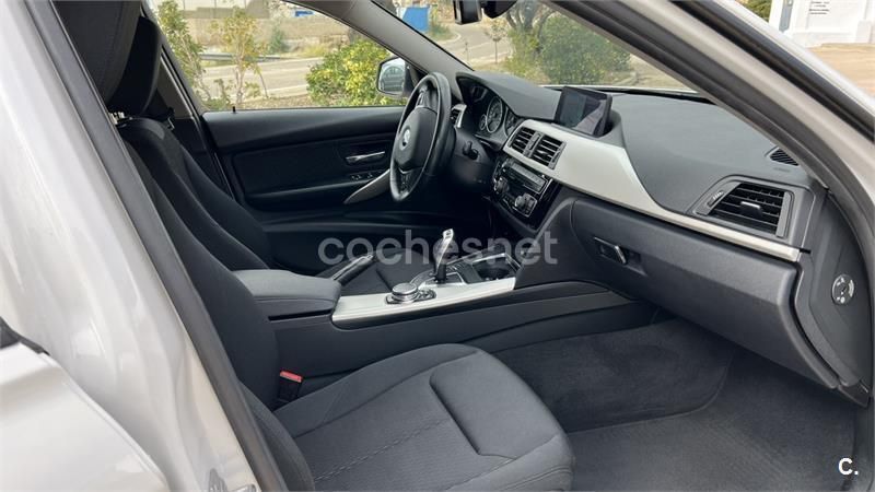 Usado BMW 320 Efficient Dynamics 163 CV (119 kW) 2015 Blanco Familiar