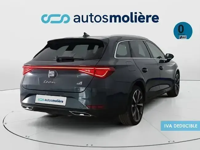 Usado Seat Leon FR 204 CV (150 kW) 2021 Gris / plata Familiar