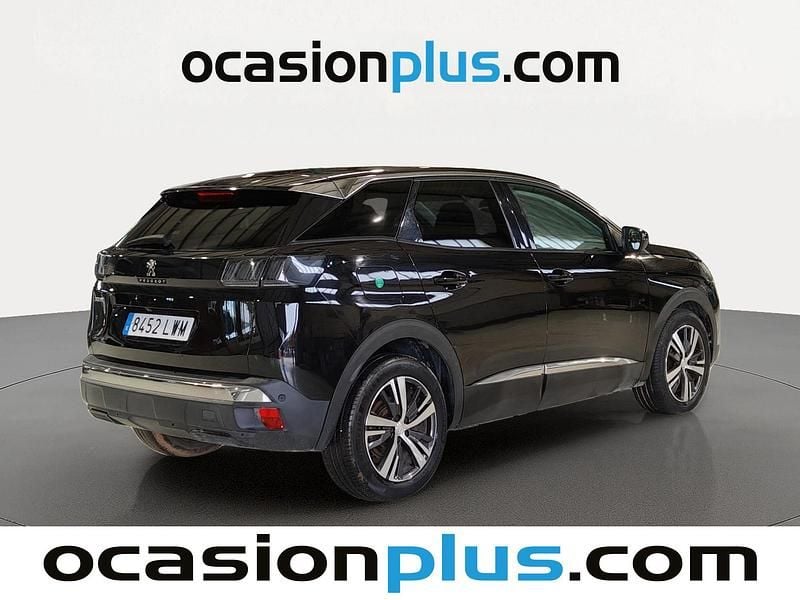 Usado Peugeot 3008 Allure 131 CV (96 kW) 2022 Negro SUV