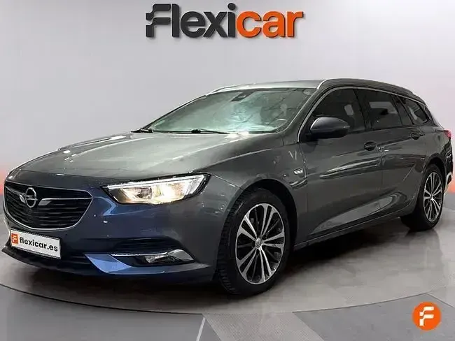 Usado Opel Insignia Innovation 136 CV (100 kW) 2020 Gris Familiar