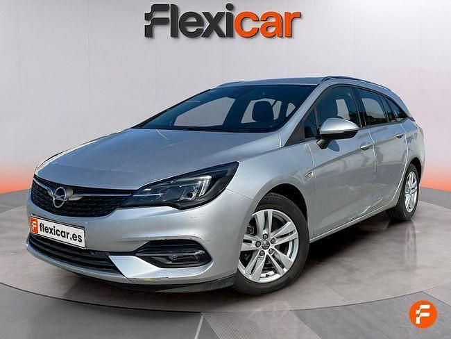 Usado Opel Astra GS Line 122 CV (89 kW) 2020 Gris / plata Berlina