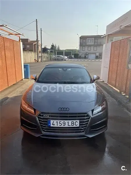 Usado Audi TT Roadster 310 CV (228 kW) 2015 Gris / plata Descapotable