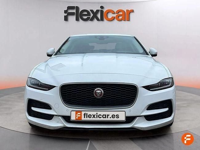 Usado Jaguar XE Portfolio 180 CV (132 kW) 2019 Blanco Berlina