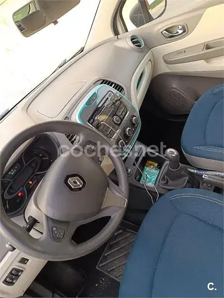 Usado Renault Captur Life 90 CV (66 kW) 2015 Blanco SUV