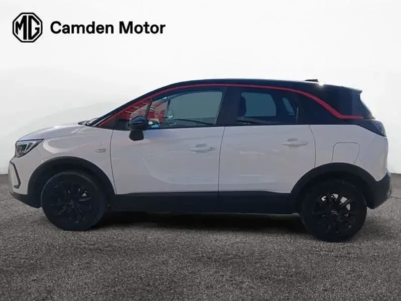 Usado Opel Crossland GS Line 110 CV (80 kW) 2021 Blanco SUV