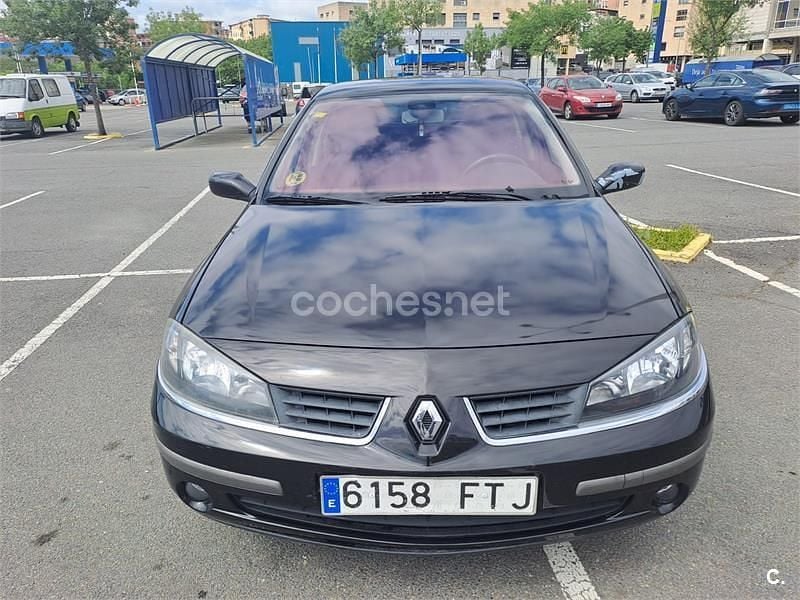 Usado Renault Laguna III Authentique 110 CV (80 kW) 2007 Negro Berlina
