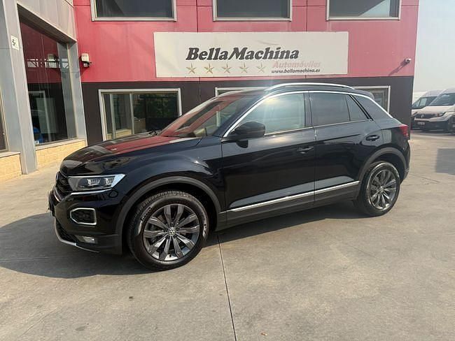 Usado VW T-Roc Advance 150 CV (110 kW) 2020 Negro SUV