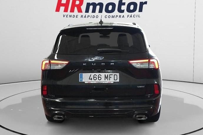 Usado Ford Kuga ST-Line 225 CV (165 kW) 2023 SUV