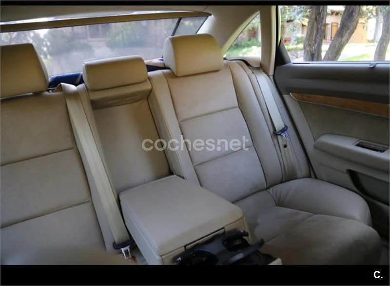 Usado Audi A6 225 CV (165 kW) 2004 Gris / plata Berlina
