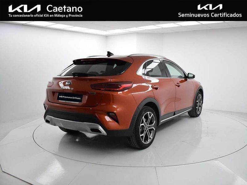 Usado Kia XCeed 136 CV (100 kW) 2021 Naranja SUV