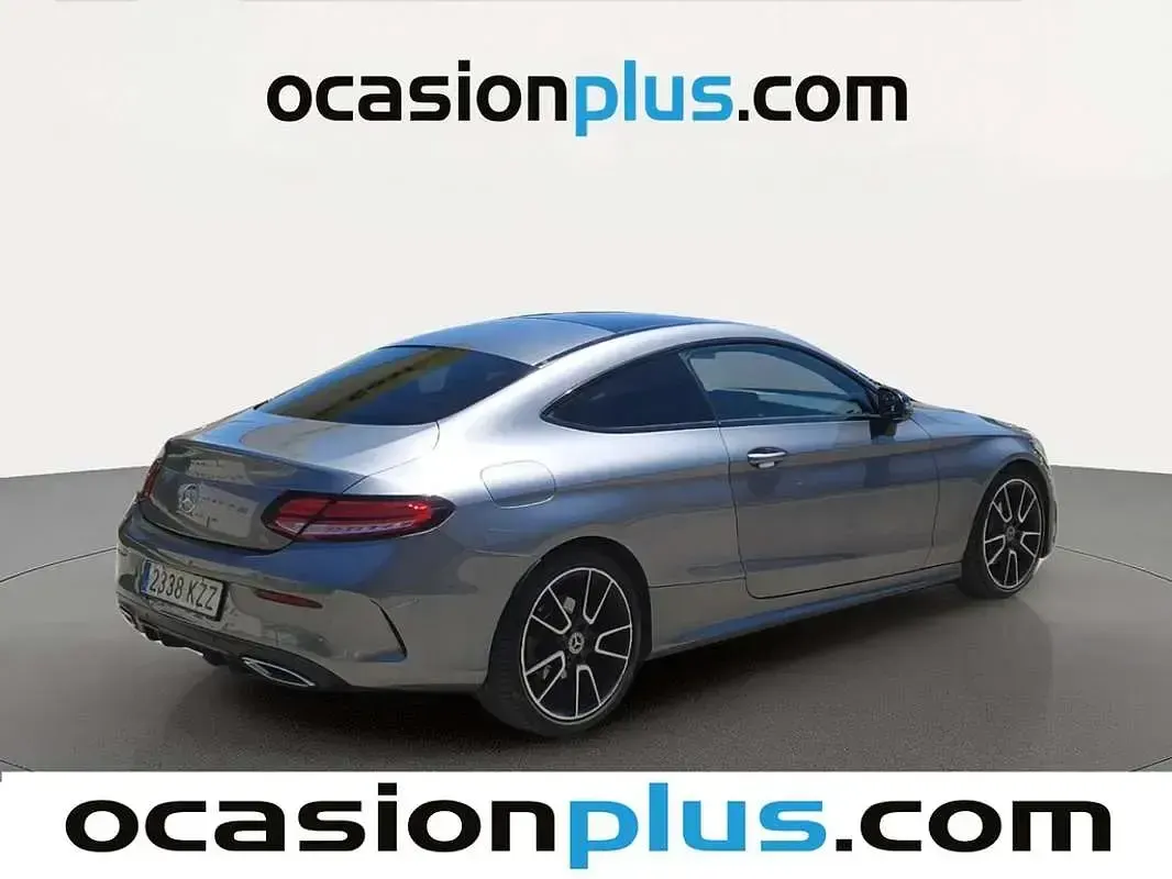 Usado Mercedes C220 194 CV (142 kW) 2019 Gris Coupe