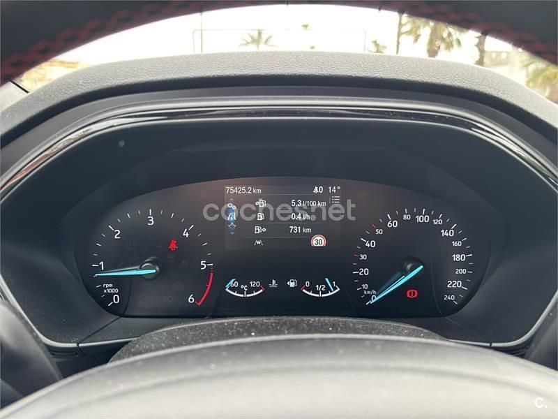 Usado Ford Focus ST-Line 120 CV (88 kW) 2019 Blanco Berlina