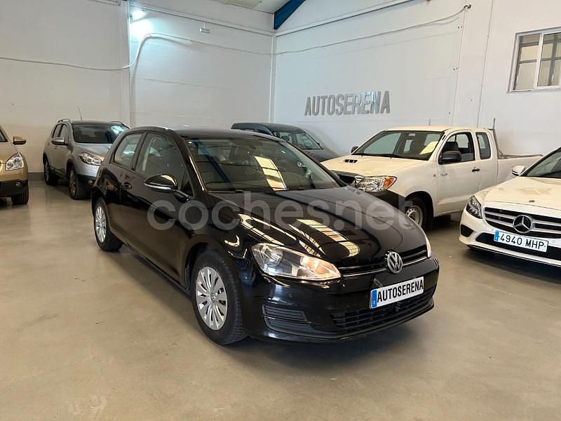 Negro Usado 2015 VW Golf VII Edition Berlina | 10.900 € (Precio justo) - Imagen 1/4