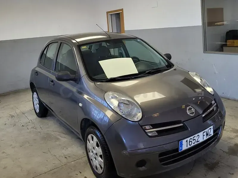 Usado Nissan Micra Acenta 80 CV (58 kW) 2007 Gris / plata Berlina