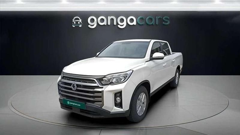 Usado Ssangyong (KGM) Musso 202 CV (148 kW) 2024 Blanco Recogida