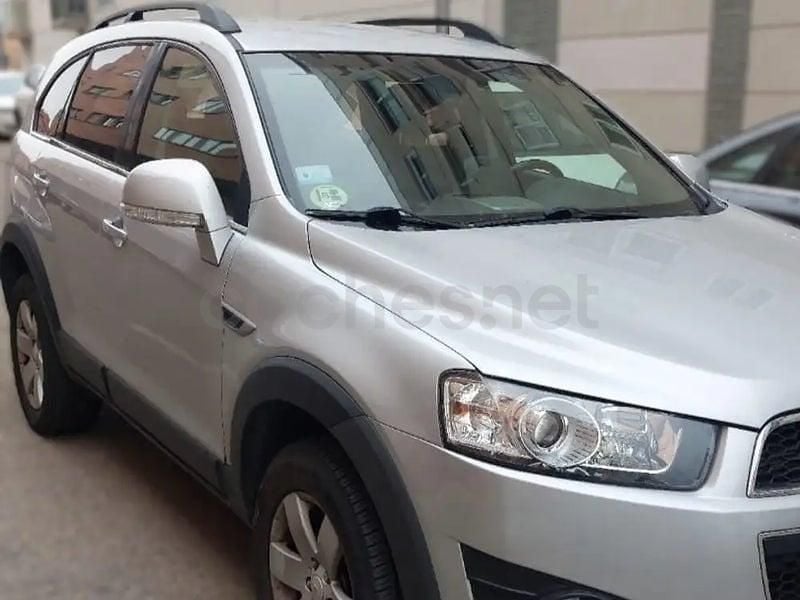Usado Chevrolet Captiva LT 163 CV (119 kW) 2013 Gris / plata SUV