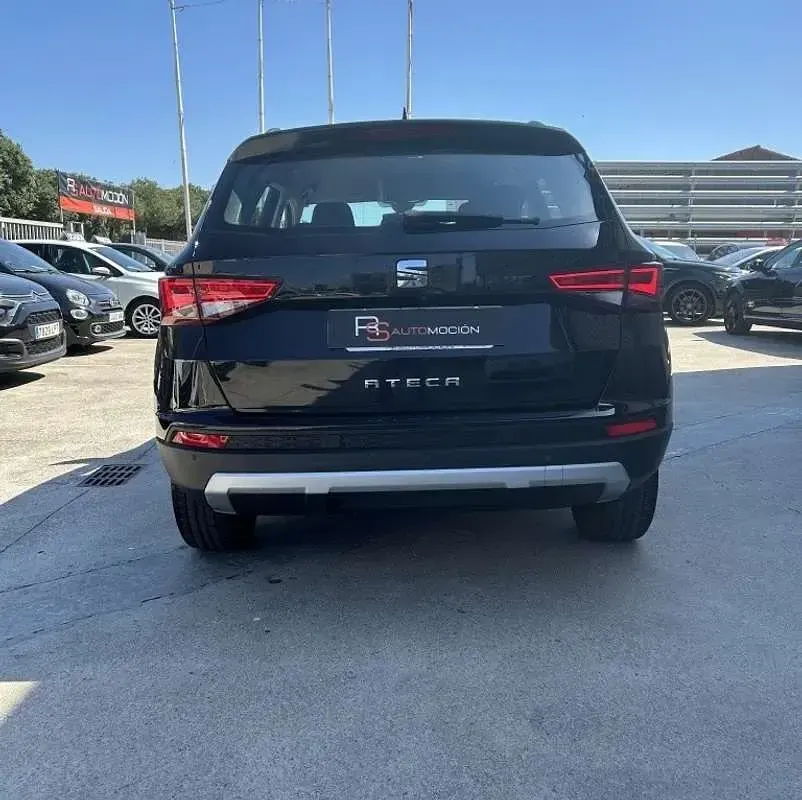 Usado Seat Ateca Style 150 CV (110 kW) 2018 Negro SUV