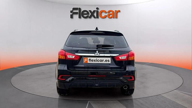 Usado Mitsubishi ASX Motion 117 CV (86 kW) 2017 Negro SUV