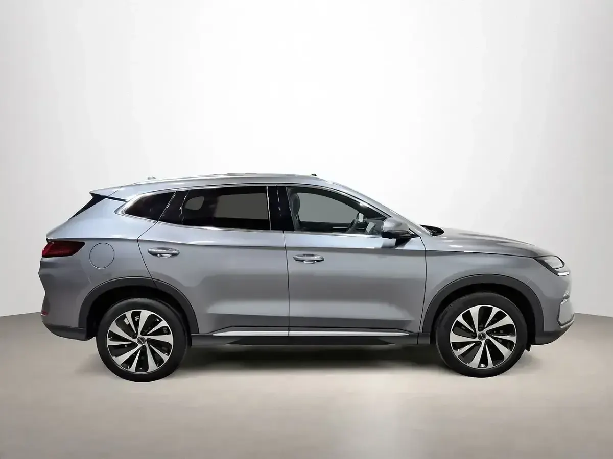 Usado BYD Seal U Comfort 218 CV (160 kW) 2025 Gris SUV