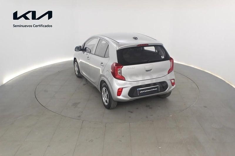 Usado Kia Picanto 63 CV (46 kW) 2024 Gris / plata Utilitario
