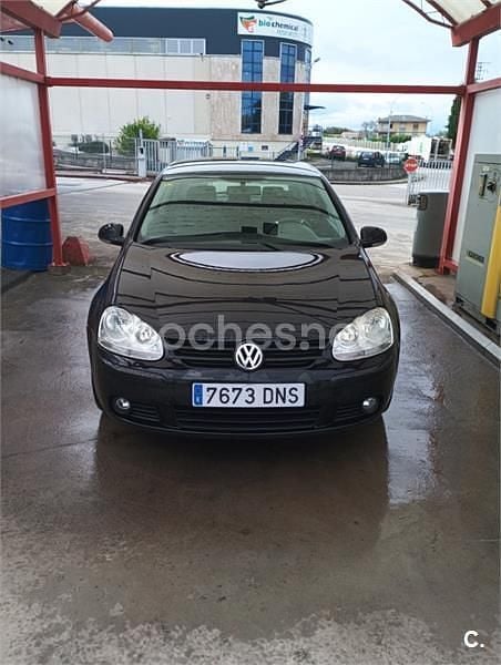 Negro Usado 2005 VW Golf IV Sportline Berlina | 2800 € (Buen precio) - Imagen 1/4