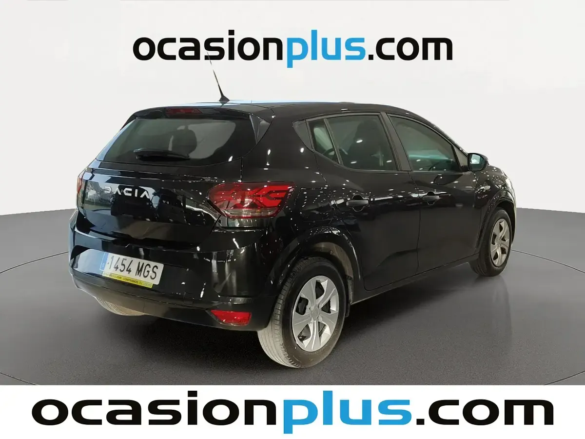 Usado Dacia Sandero Essentiel 91 CV (66 kW) 2023 Negro Utilitario
