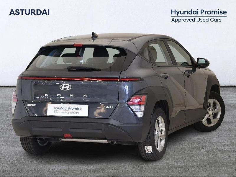 Usado Hyundai Kona 129 CV (94 kW) 2024 Gris SUV