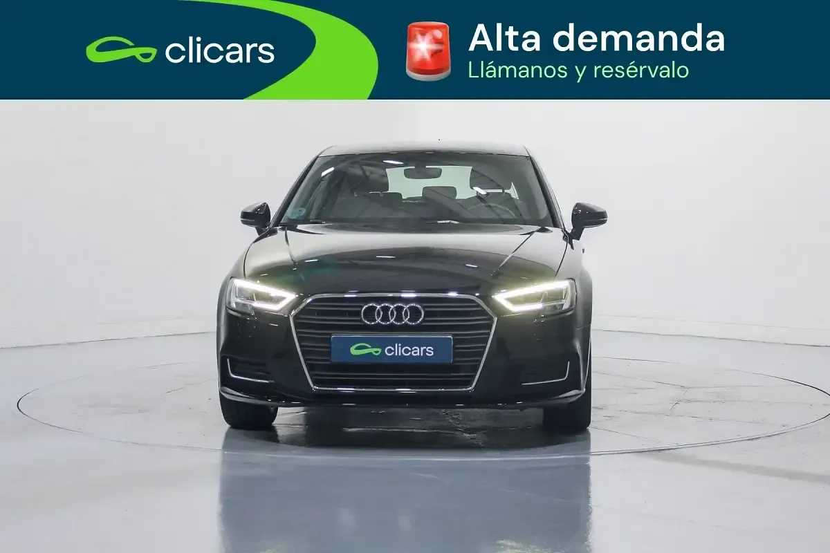 Usado Audi A3 Design 150 CV (110 kW) 2019 Negro Berlina