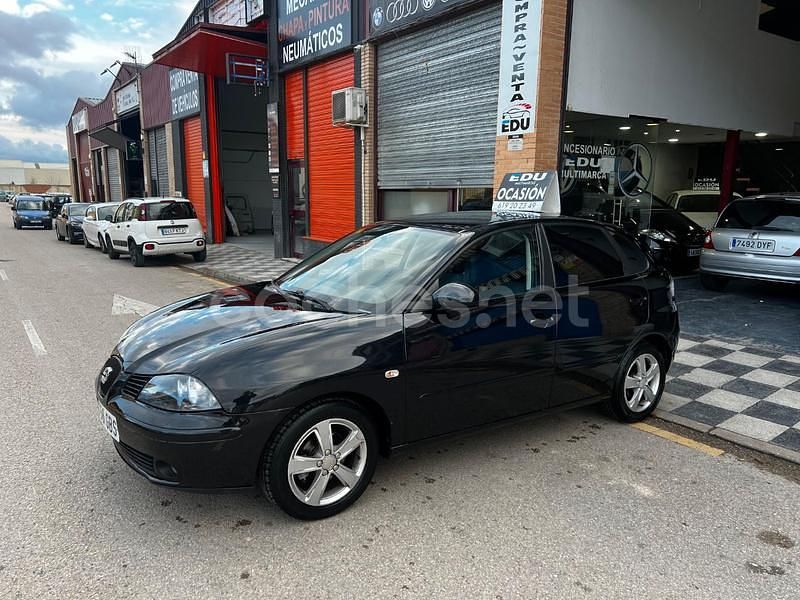 Usado Seat Ibiza 100 CV (73 kW) 2008 Negro Berlina