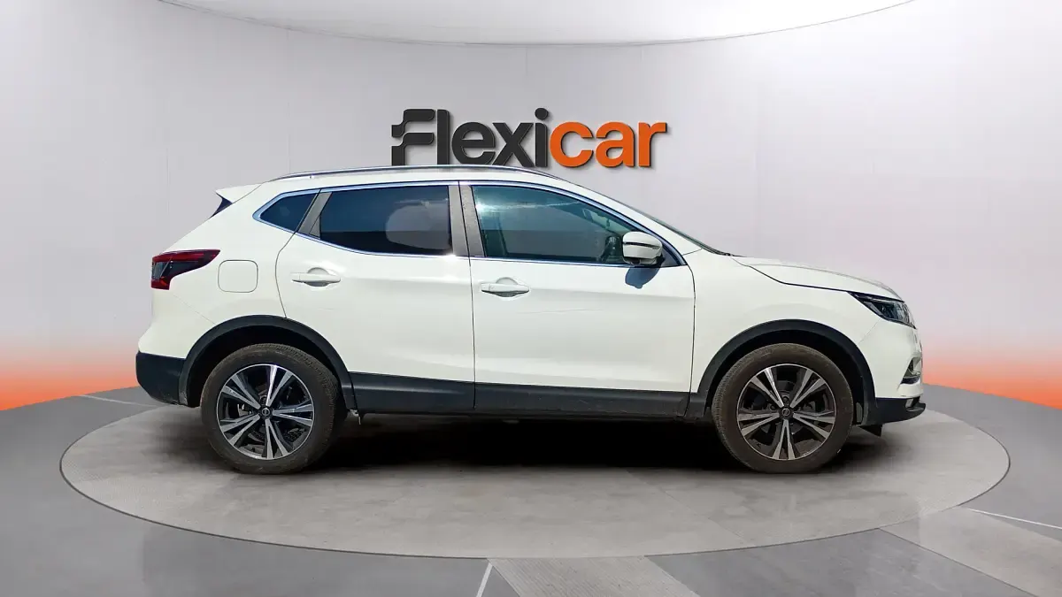 Usado Nissan Qashqai Acenta 140 CV (102 kW) 2019 Blanco SUV