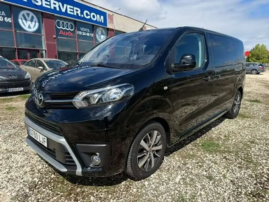 Usado Toyota Proace Advance 150 CV (110 kW) 2020 Negro Monovolumen